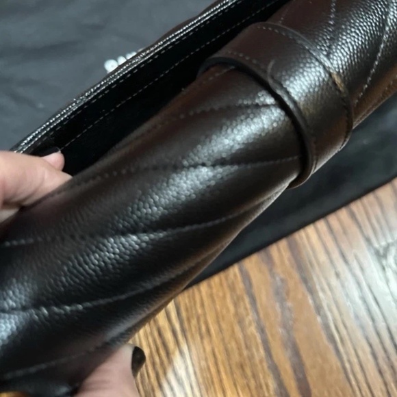 SAINT LAURENT Envelope Large Bag Matelasse Grain De Powder Embossed Leather - Picture 6 of 6